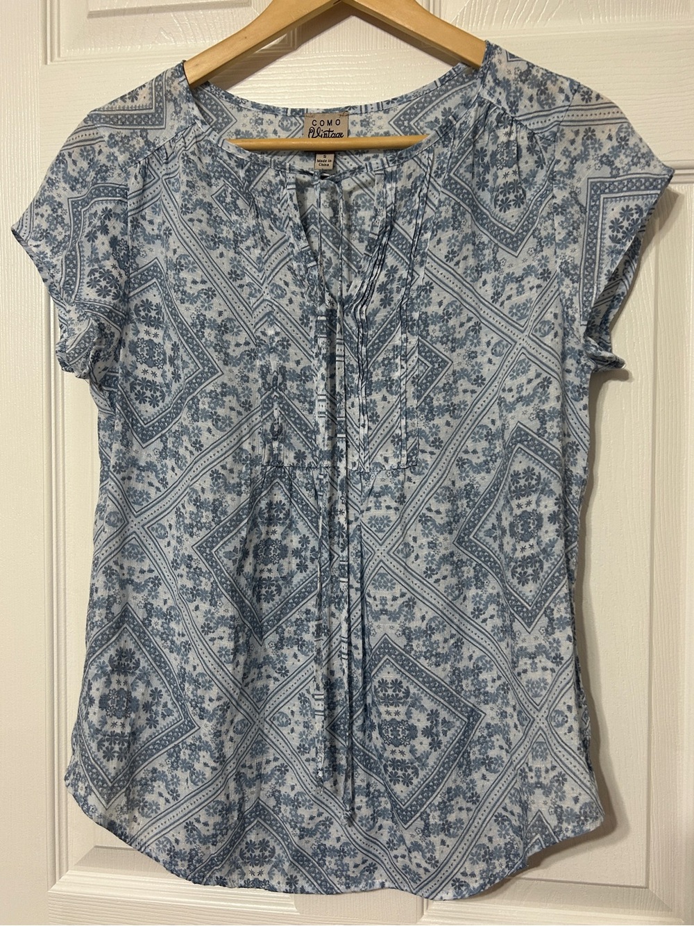 COMO Vintage Women’s Blue Floral Blouse Top Tie Front Lightweight Size S